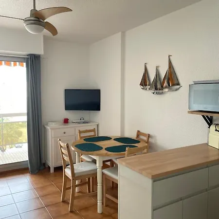 L'azur Apartment *